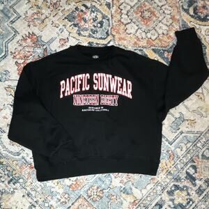 PacSun Black Graphic Logo Pullover Fleece Crewneck Sweatshirt Women's XS